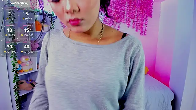  hanna sky online show from February 28, 11:11 am