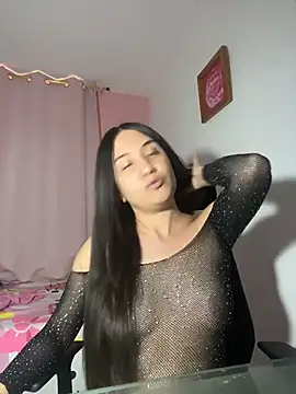Snapshot of Melody_Spencer26 chatting on May 19, 6:03 pm Melody Spencer26 online show from May 19, 6:03 pm