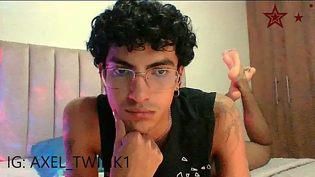 axel love13 online show from November 19, 11:05 pm