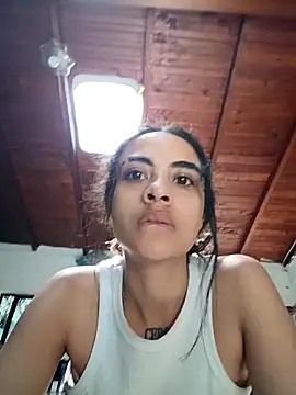 Snapshot of lilyAngel444 chatting on November 9, 5:22 pm lilyAngel444 online show from November 9, 5:22 pm