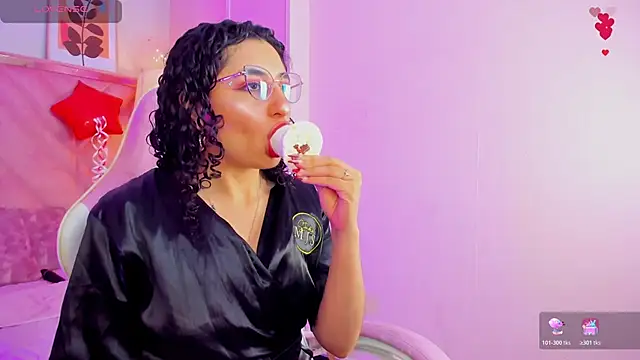 DemiJones  online show from February 15, 4:42 am