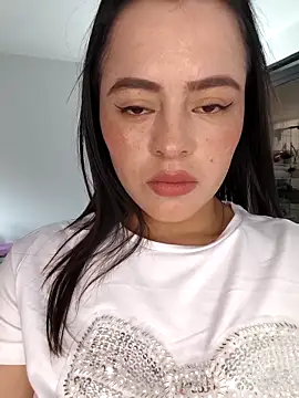 ALEJA  22 online show from November 30, 6:01 pm