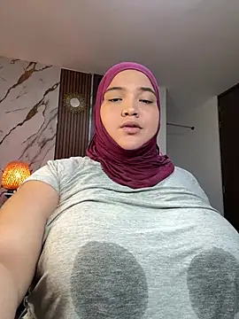 sweetmuslim01 online show from July 5, 4:19 am