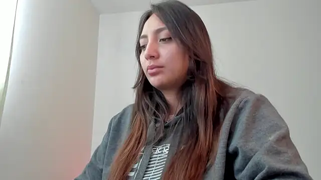 Snapshot of LilyGarcia chatting on May 28, 5:10 pm LilyGarcia online show from May 28, 5:10 pm