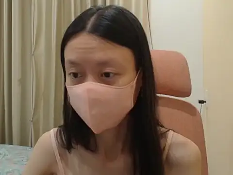 Lil-Cherries online show from January 13, 4:34 pm