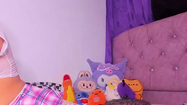 amy  a online show from March 15, 7:25 am