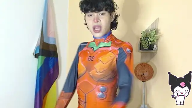 nicolai a online show from November 20, 1:22 pm