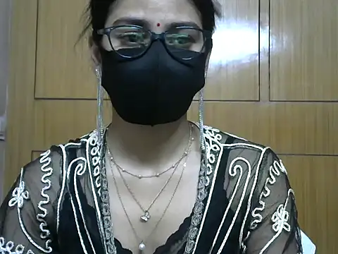 Snapshot of Fairy_Pie chatting on April 27, 6:50 pm Fairy Pie online show from April 27, 6:50 pm