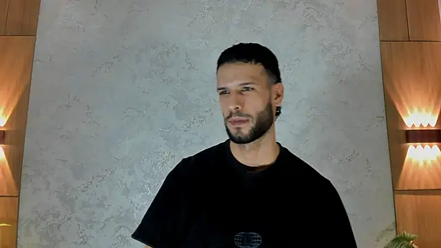 Snapshot of Jacob_Benelli chatting on May 22, 12:29 am Jacob Benelli online show from May 22, 12:29 am