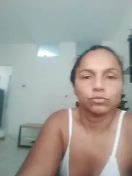 Snapshot of _Lizeth_ chatting on December 20, 4:47 pm Lizeth online show from December 20, 4:47 pm