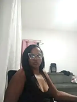 Snapshot of _Lizeth_ chatting on March 22, 5:33 am Lizeth online show from March 22, 5:33 am