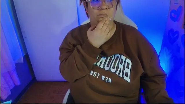 kattybbwbigboobs  online show from February 14, 10:28 pm