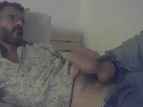 Snapshot of salazarious chatting on June 18, 8:13 pm salazarious online show from June 18, 8:13 pm