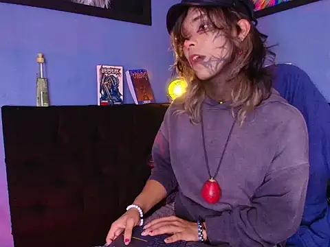 luxiel  online show from January 16, 9:19 pm