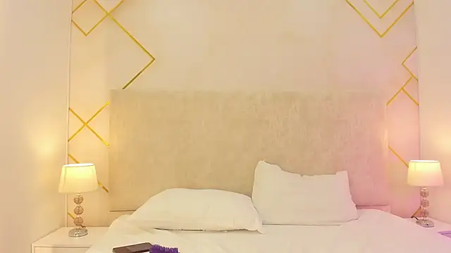 isaa and juanjo online show from November 20, 4:01 am