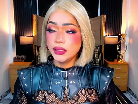 GwennGoddess online show from March 11, 5:02 am