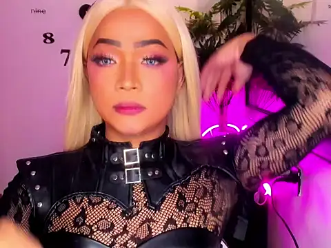 GwennGoddess online show from March 20, 5:12 am