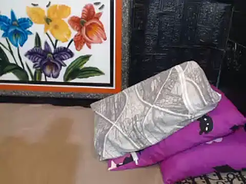 tsbrownmorena69 online show from May 28, 7:49 am