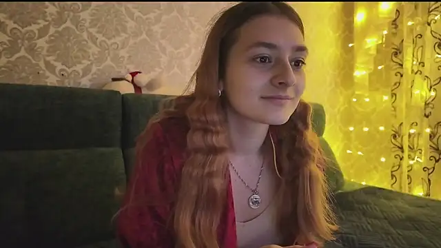 SweetLiaison online show from February 14, 3:20 pm