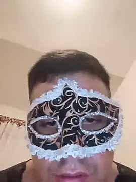 Snapshot of SemisoftElbow561 chatting on May 31, 8:10 am SemisoftElbow561 online show from May 31, 8:10 am