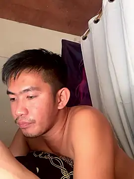 Snapshot of denzkylexx chatting on January 12, 5:56 am denzkylexx online show from January 12, 5:56 am