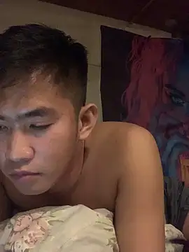 Snapshot of denzkylexx chatting on February 5, 6:01 pm denzkylexx online show from February 5, 6:01 pm