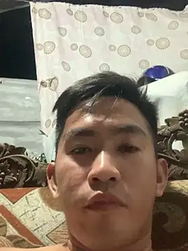 Snapshot of denzkylexx chatting on February 8, 2:09 pm denzkylexx online show from February 8, 2:09 pm