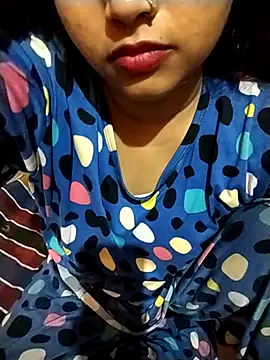 Snapshot of Sexy_Divya__ chatting on June 6, 6:12 pm Sexy Divya online show from June 6, 6:12 pm