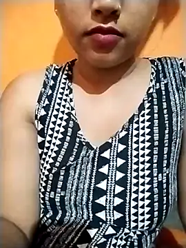 Snapshot of Sexy_Divya__ chatting on June 10, 5:45 pm Sexy Divya online show from June 10, 5:45 pm