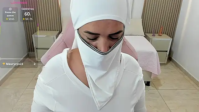 Snapshot of Raizel_ramsi chatting on November 7, 2:28 pm Raizel ramsi online show from November 7, 2:28 pm