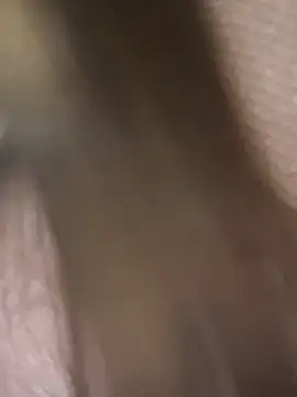 Snapshot of luna-sisi chatting on December 3, 4:20 am luna-sisi online show from December 3, 4:20 am