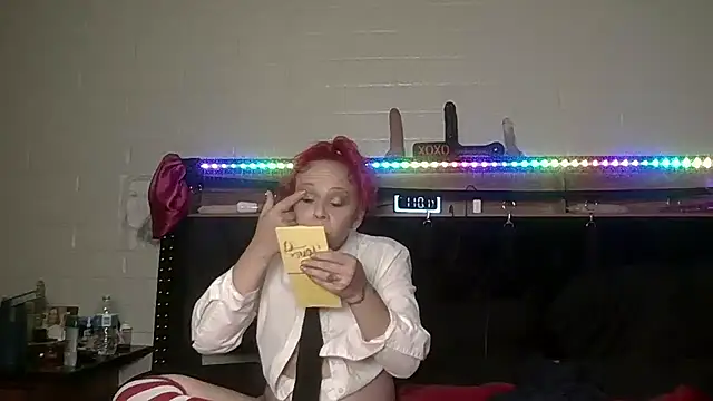 nikkibae33 online show from July 10, 5:59 pm