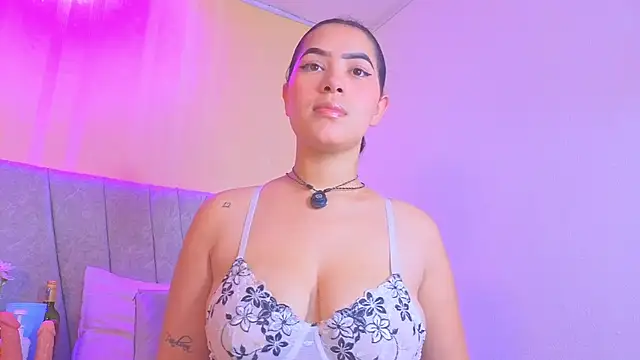 paulina  rose online show from March 14, 5:51 pm