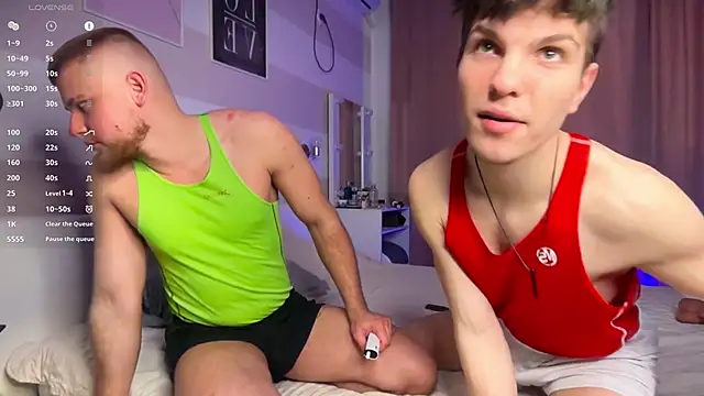 Hotpeppers666 online show from April 5, 2:58 pm