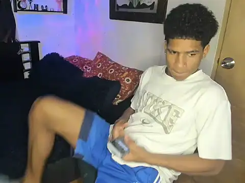 JUANBIGCOCK21CM online show from December 2, 11:56 pm