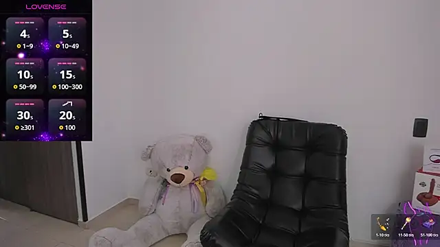 CamilaBliss online show from December 2, 8:15 pm