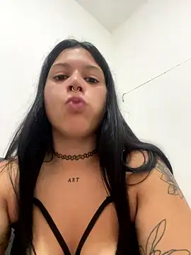 amazonaa9 online show from January 9, 6:42 pm