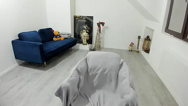 AnyaEvy online show from December 15, 5:12 am