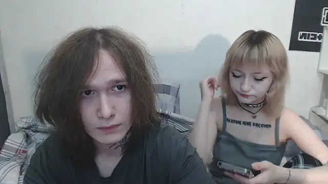 Snapshot of angelsofpornn chatting on December 19, 4:03 pm angelsofpornn online show from December 19, 4:03 pm