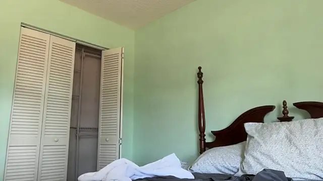 Snapshot of RosieCheeks_ chatting on May 27, 4:37 pm RosieCheeks online show from May 27, 4:37 pm