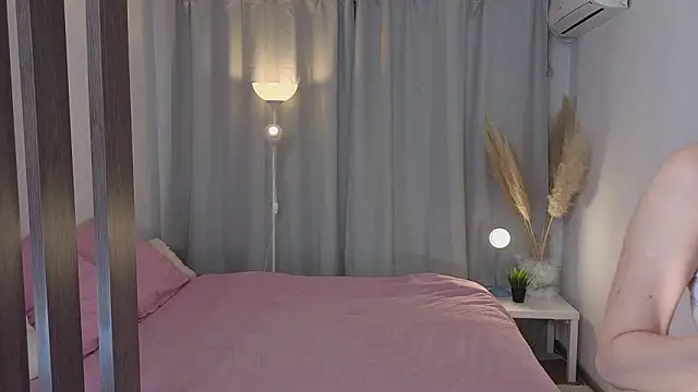 mybayby online show from March 7, 4:15 pm