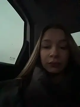 SashaCatt online show from December 4, 7:06 am