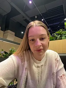 SashaCatt online show from December 20, 8:10 am