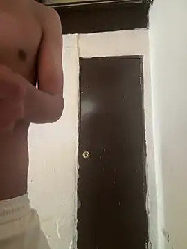 JrcerO2 online show from March 12, 9:54 pm