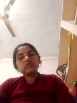 Snapshot of Seema_ji12 chatting on January 17, 5:45 am Seema ji12 online show from January 17, 5:45 am