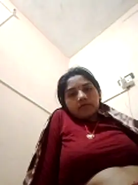 Snapshot of Seema_ji12 chatting on February 4, 3:07 pm Seema ji12 online show from February 4, 3:07 pm