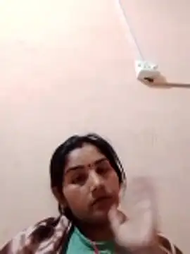 Snapshot of Seema_ji12 chatting on February 20, 6:26 am Seema ji12 online show from February 20, 6:26 am