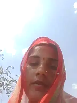 Snapshot of Seema_ji12 chatting on March 28, 6:35 am Seema ji12 online show from March 28, 6:35 am