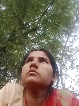 Snapshot of Seema_ji12 chatting on March 29, 12:43 am Seema ji12 online show from March 29, 12:43 am