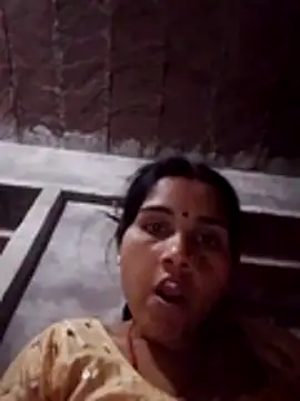 Snapshot of Seema_ji12 chatting on April 15, 3:52 pm Seema ji12 online show from April 15, 3:52 pm